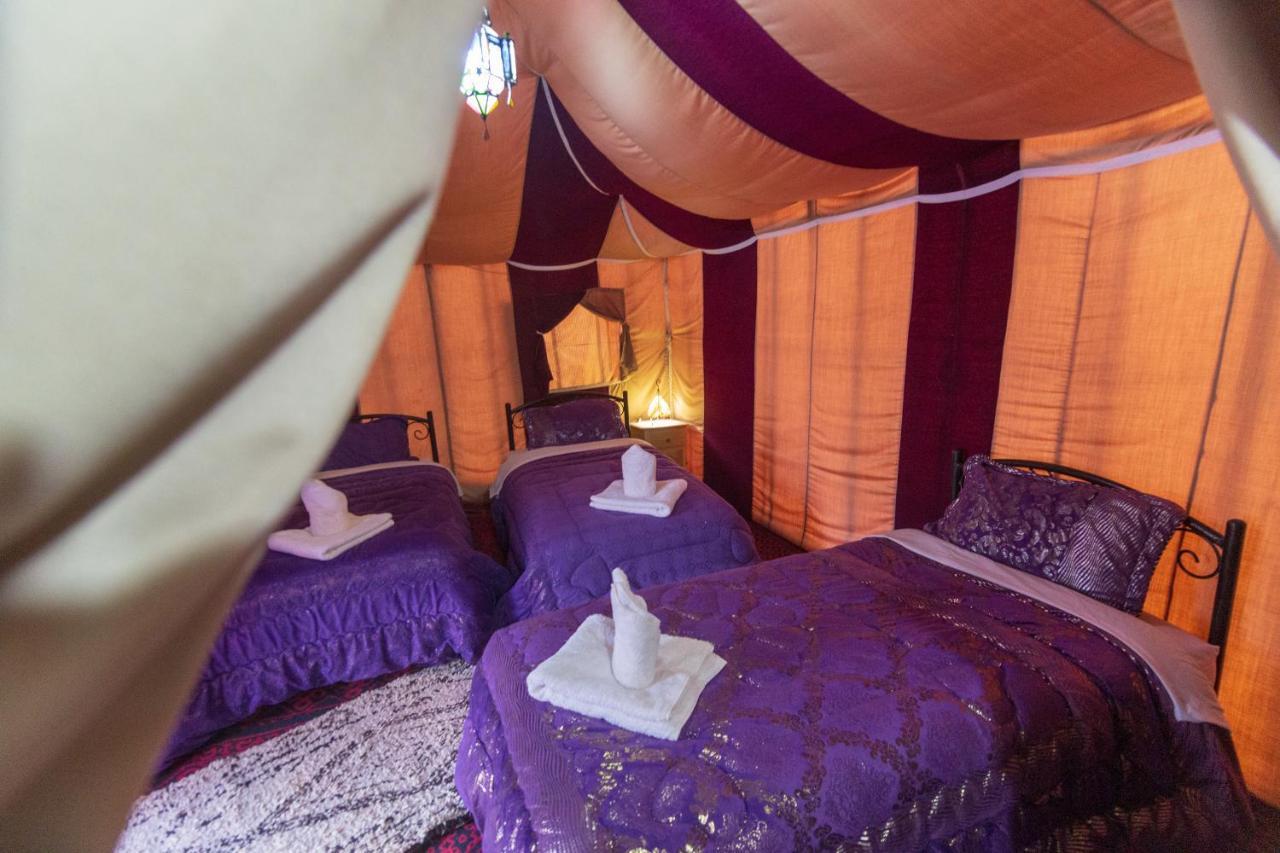 Merzouga Traditional Tents With Heating Hotel Exterior photo